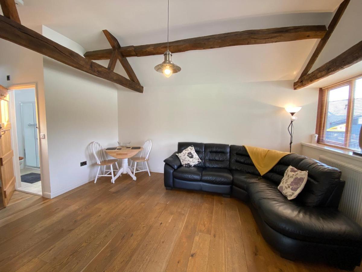 Smithy Cottage Berriew Ngoại thất bức ảnh